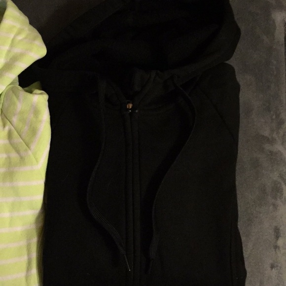 GapFit Elements Hoodies- Multiple Colors Available - Picture 6 of 6